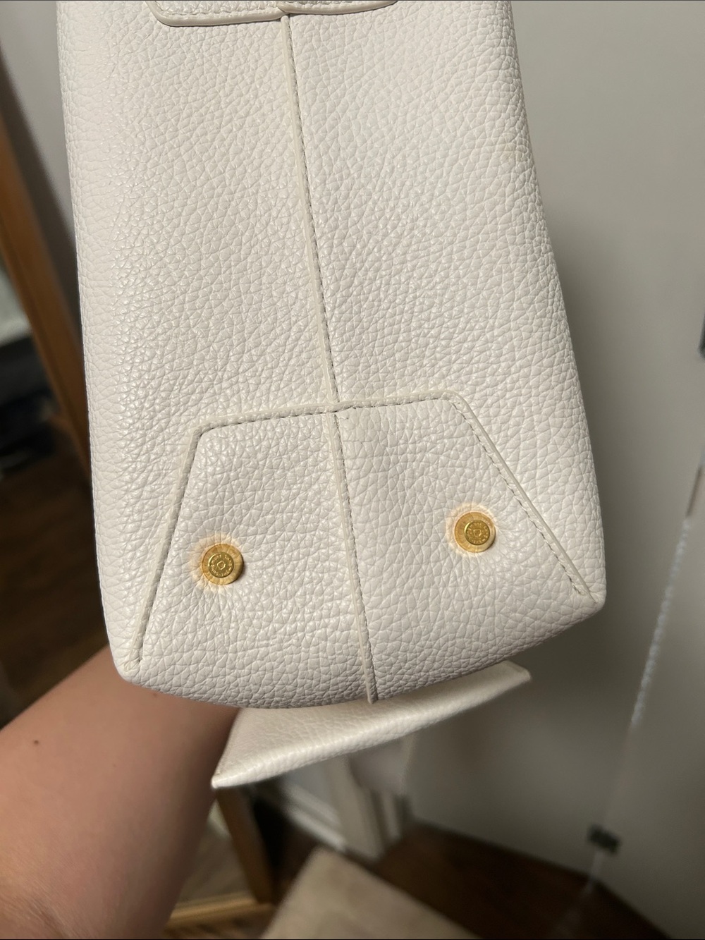 Songmont Medium Drippy Tote in Vegan Leather - Picture 7 of 12